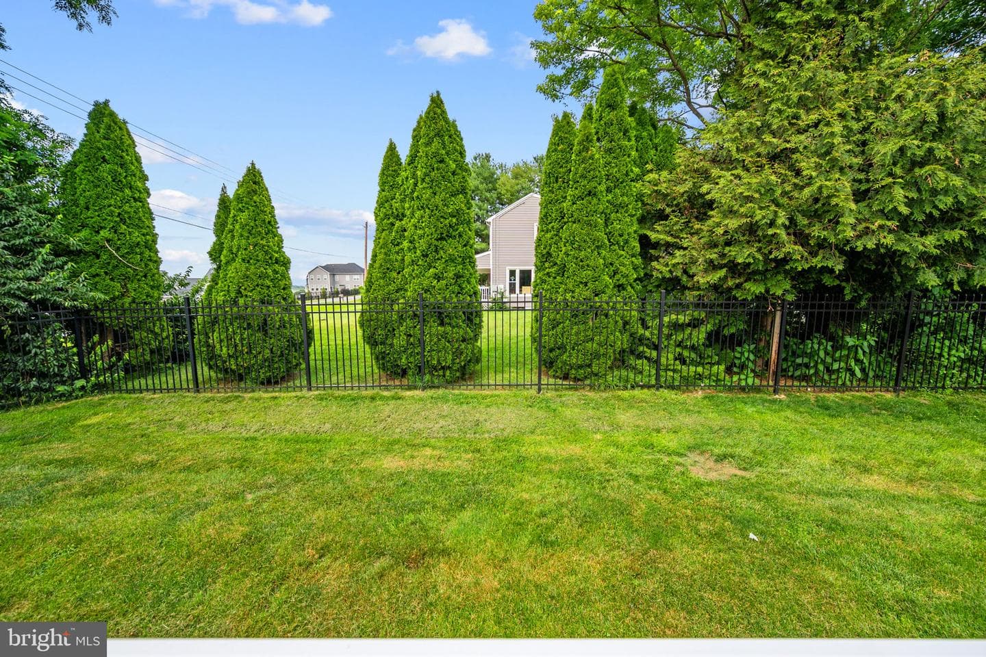 231 Marley Street photo 53