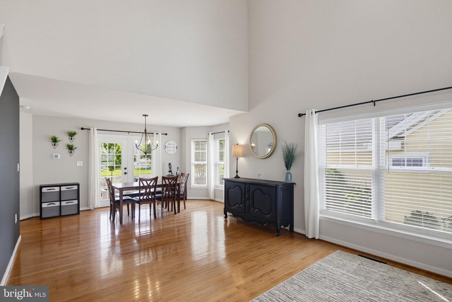 5745 Cherrywood Court photo 9