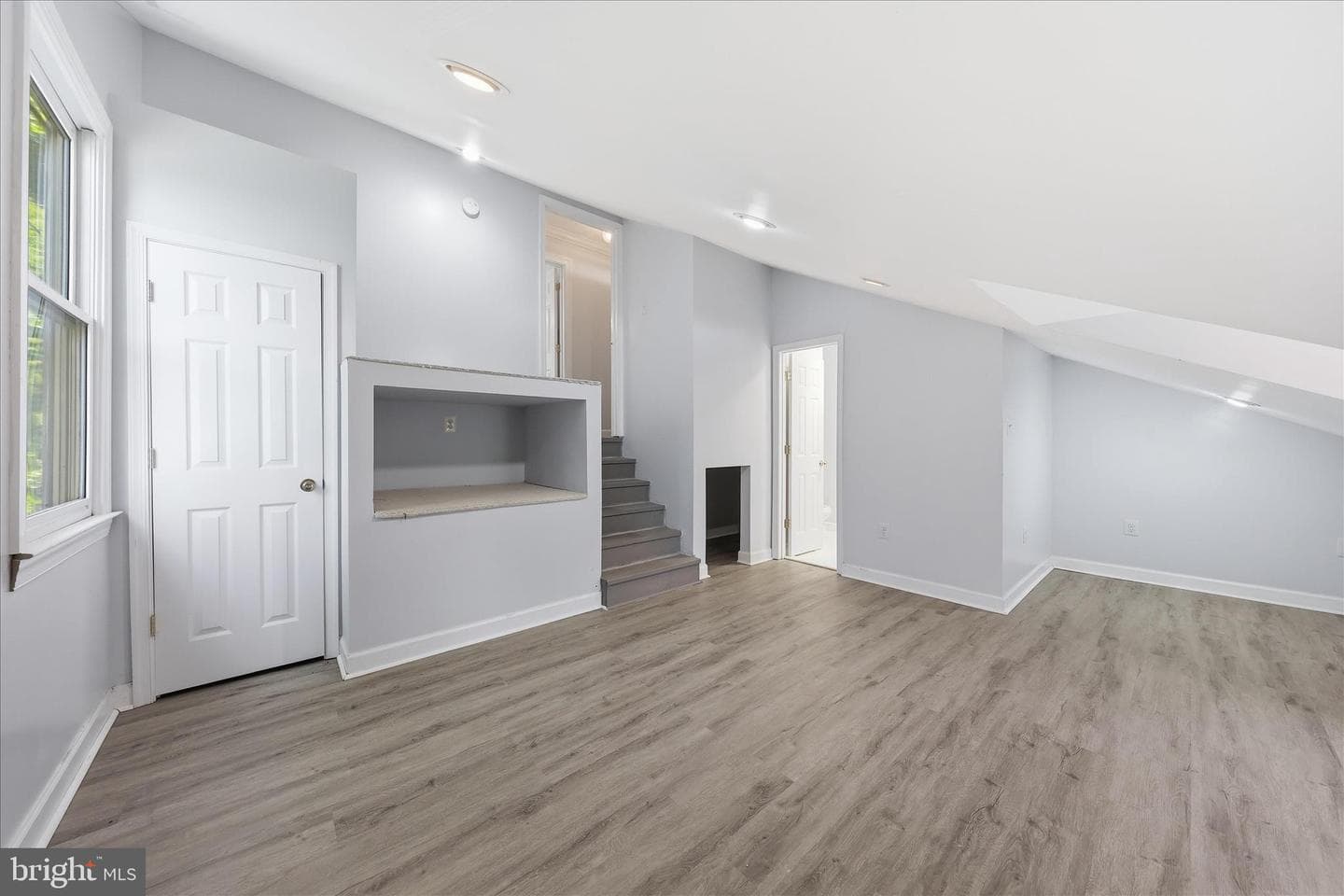 6135 Fieldcrest Court photo 31
