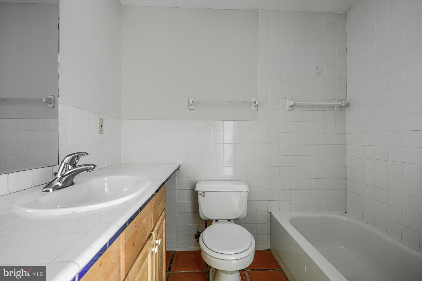 1002 Midvale Avenue photo 42