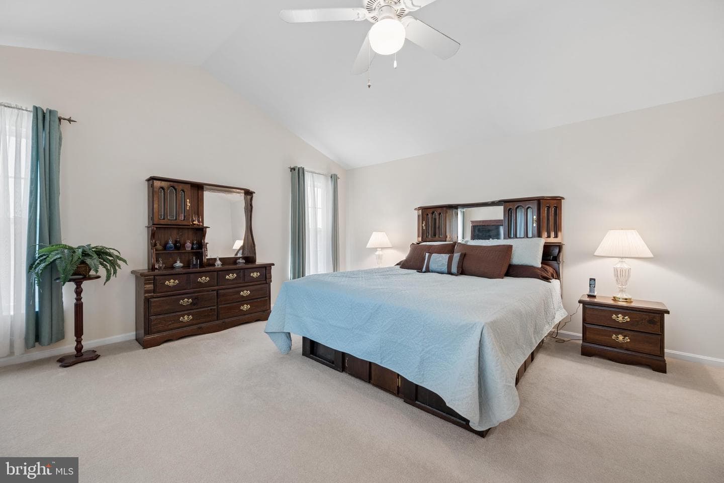 5811 Drexal Avenue photo 37