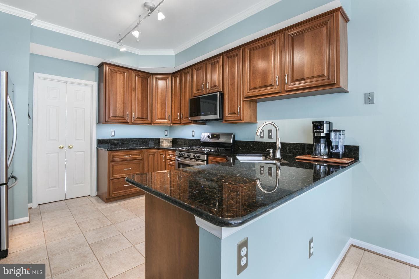 2209 Bear Den Road photo 8
