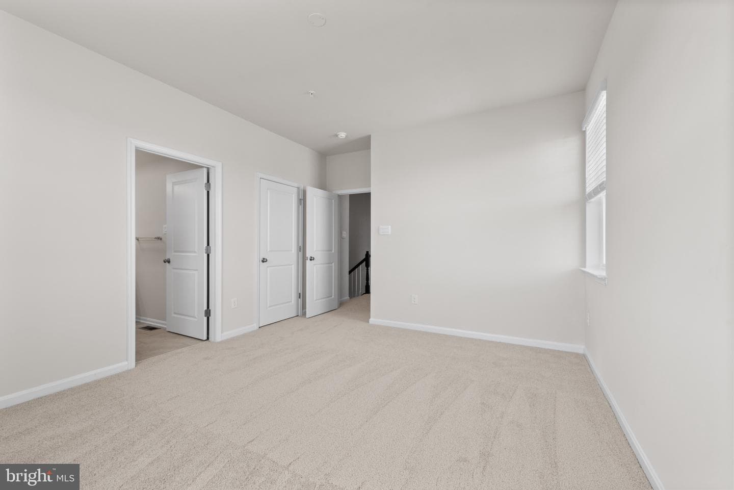 379 Ensemble Way photo 31