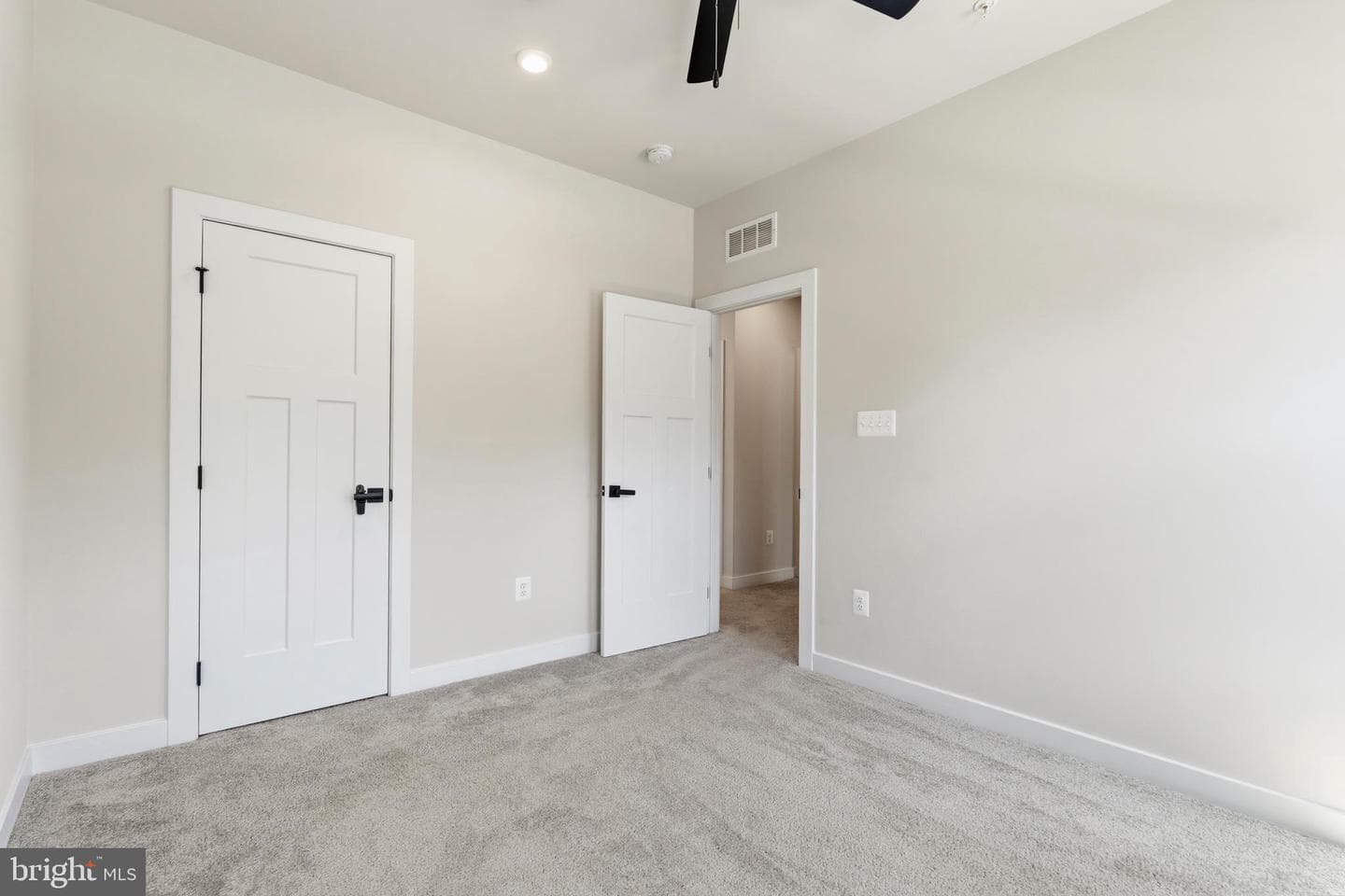 205 Baughmans Lane photo 53