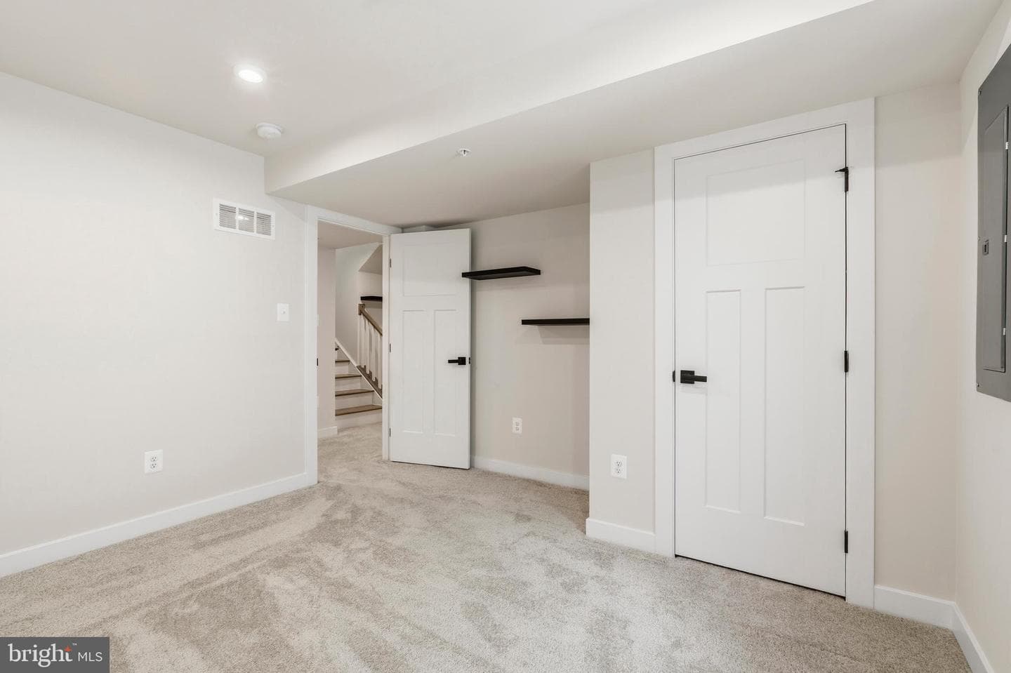 205 Baughmans Lane photo 64