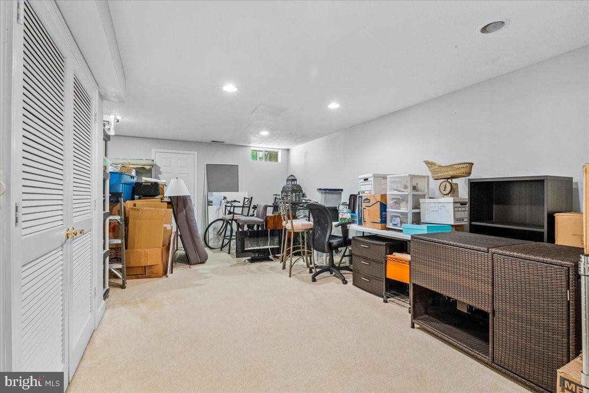 9245 Ridgefield Circle photo 29