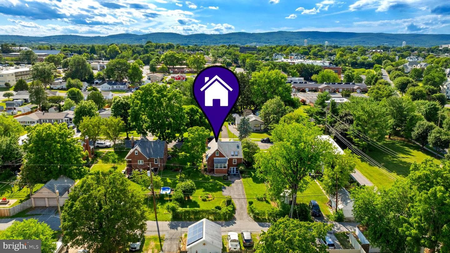 826 Trail Avenue photo 4