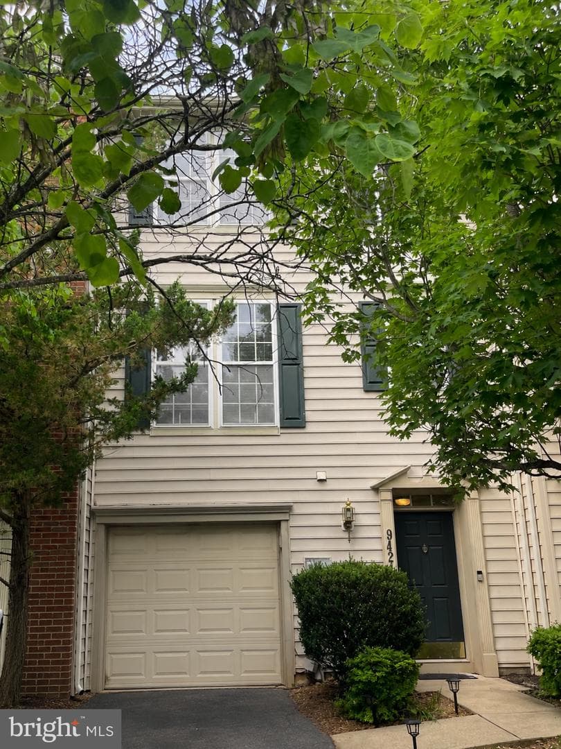 9424 Singleton Place, Frederick