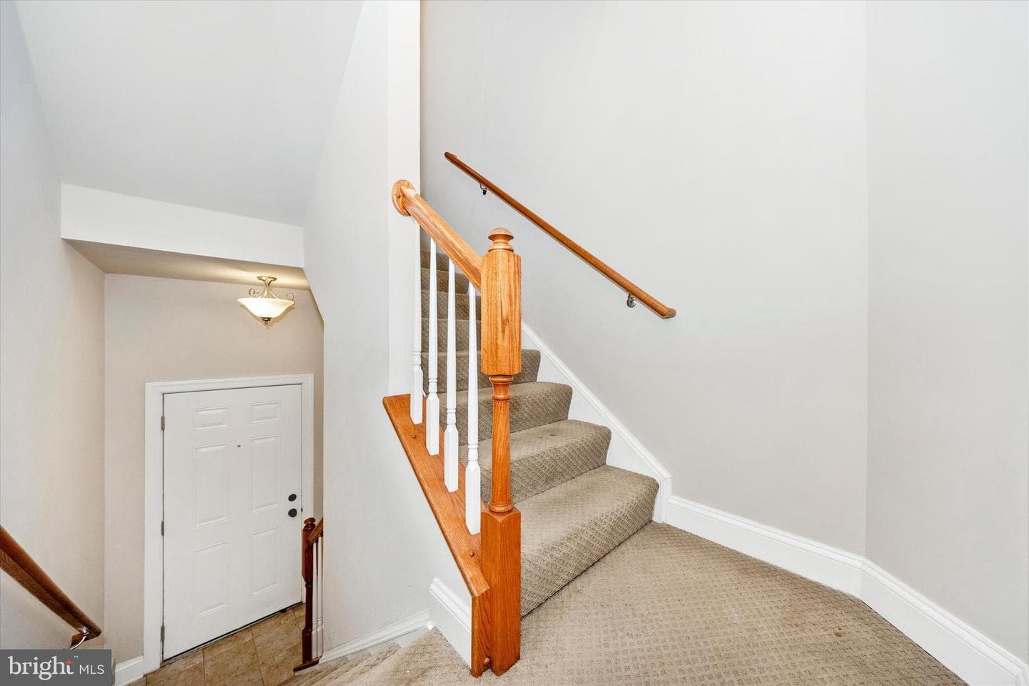 304 Mill Pond Road photo 6