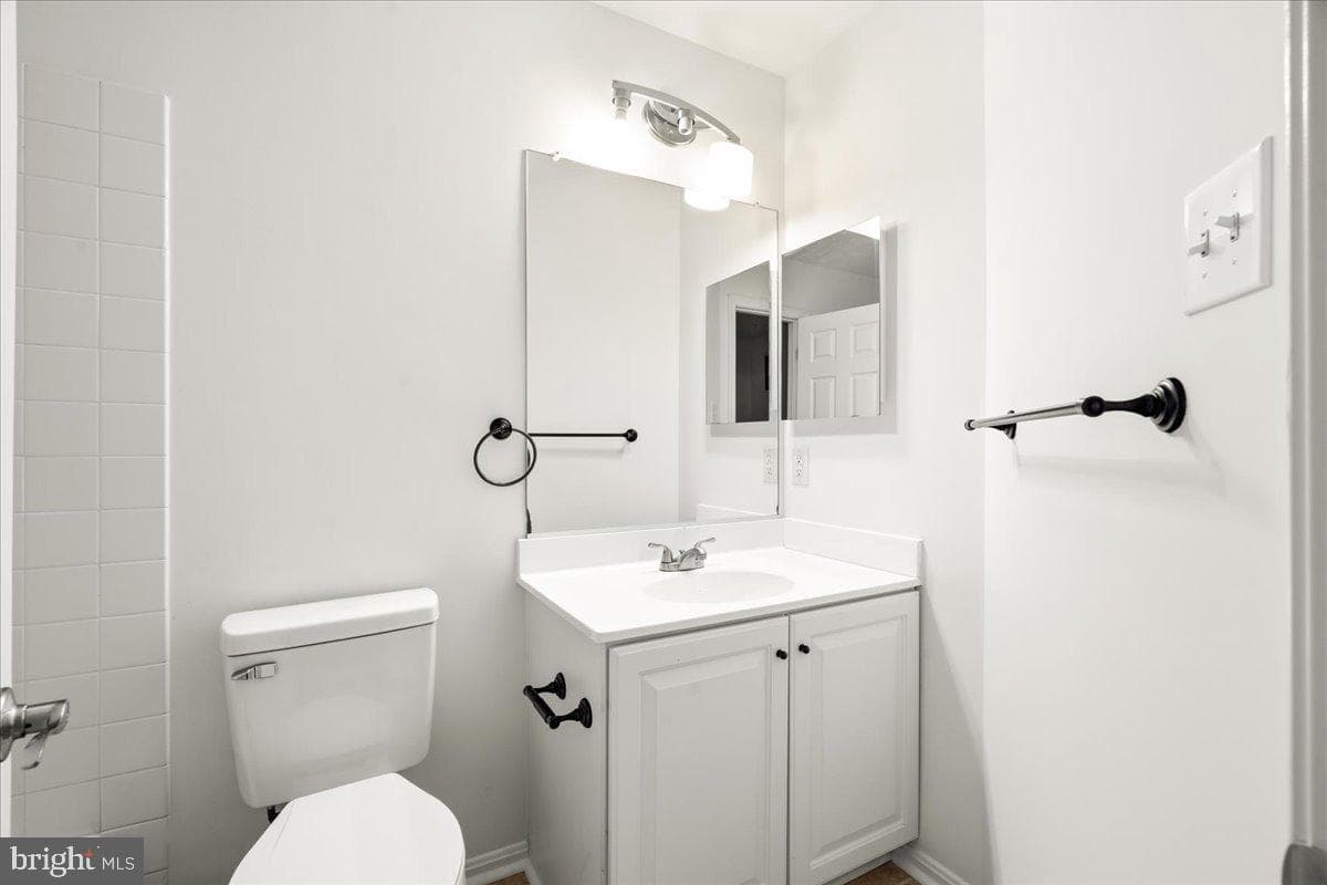 503 Sylvan Court photo 32