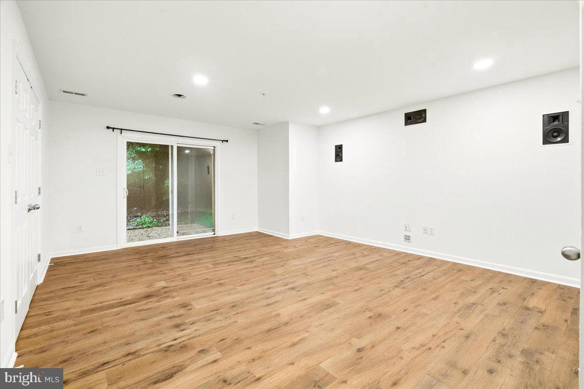 503 Sylvan Court photo 5