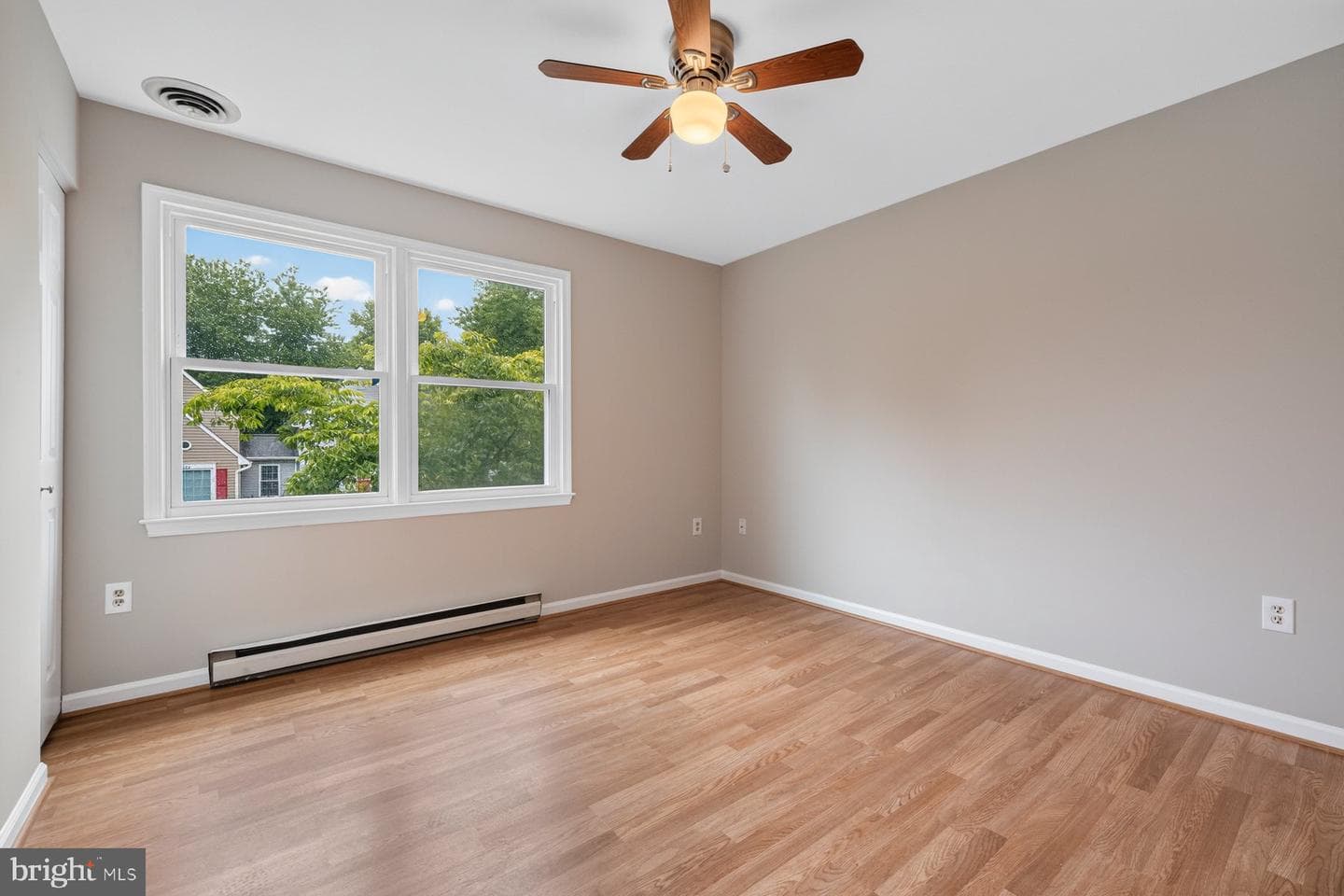 10741 Lake Edge Court photo 12