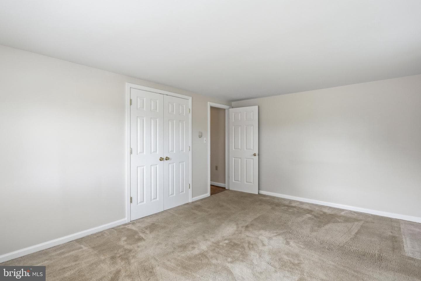 905 Oak Street photo 12