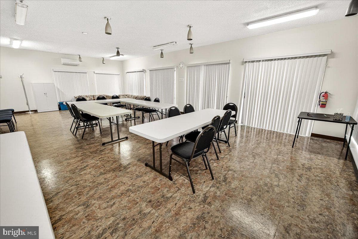 7047 Catalpa Road photo 106
