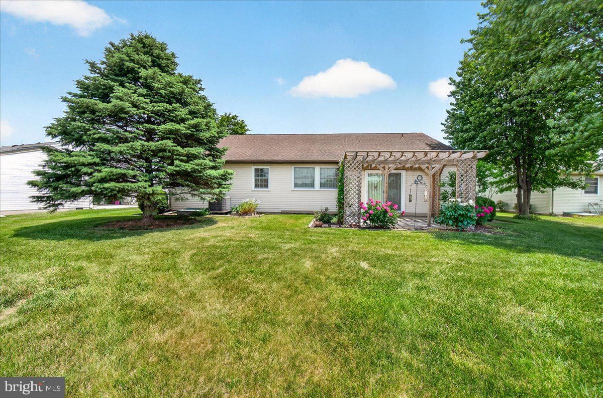 7047 Catalpa Road photo 63