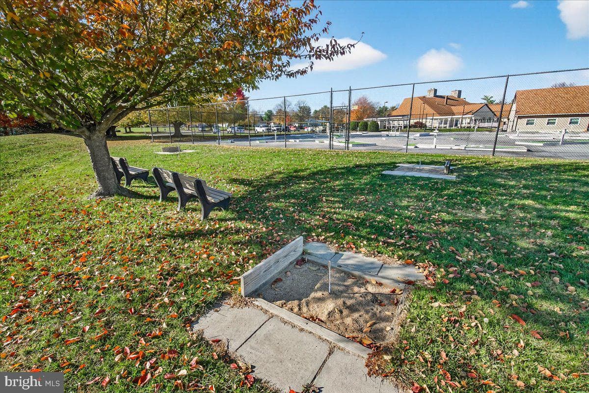 7047 Catalpa Road photo 86
