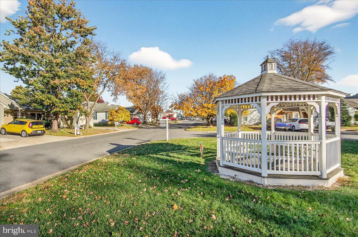 7047 Catalpa Road photo 99