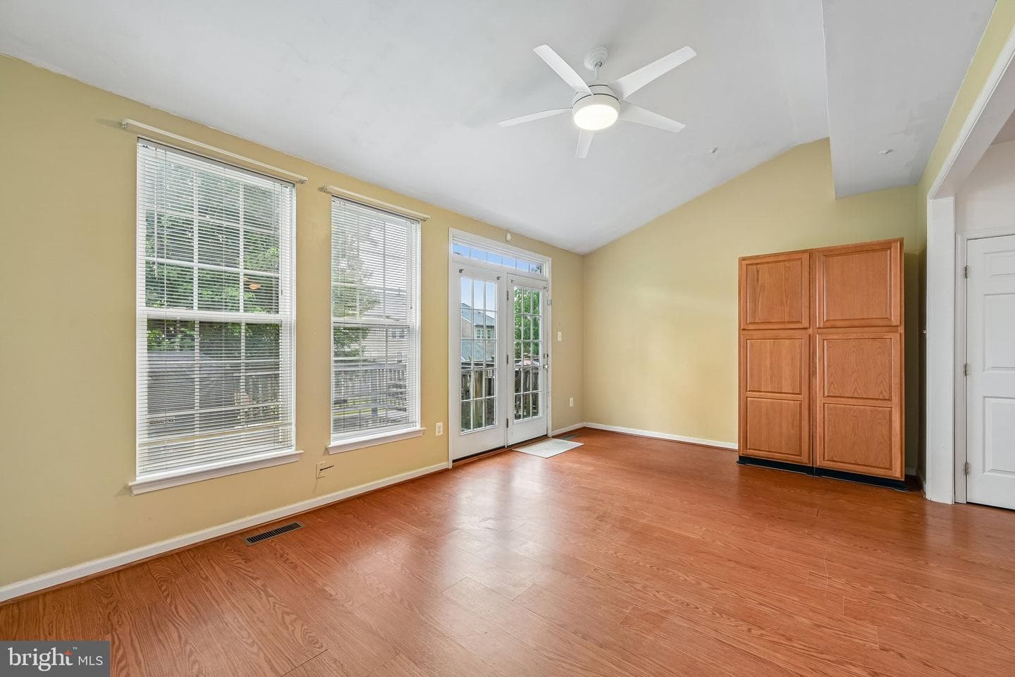 1724 Emory Street photo 12
