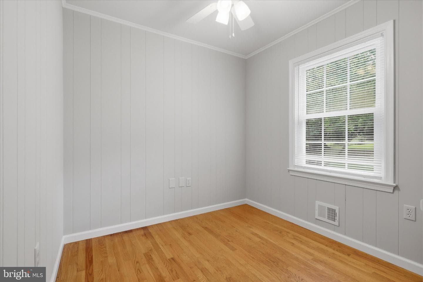 7007 Runnymeade Court photo 16