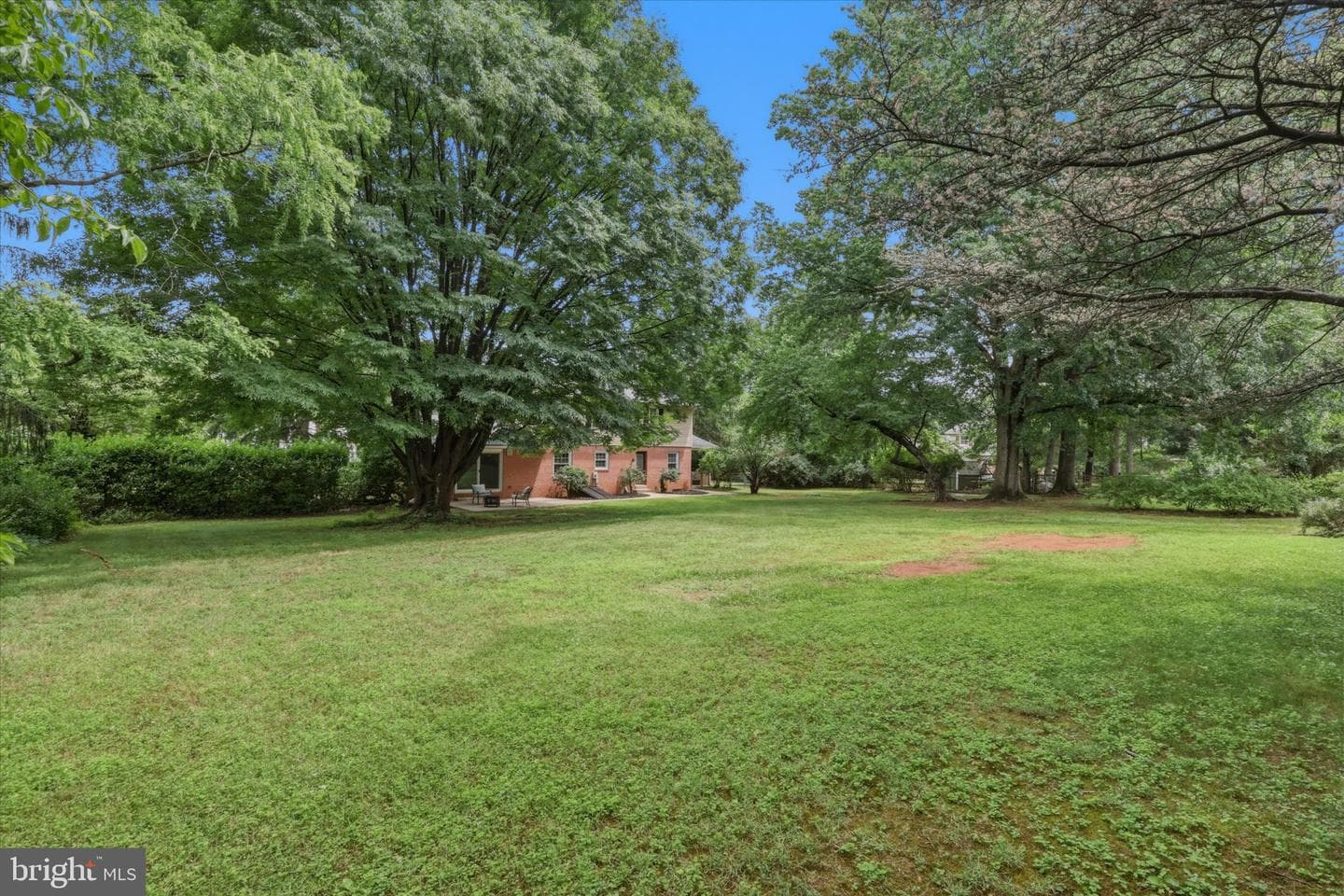 7007 Runnymeade Court photo 41