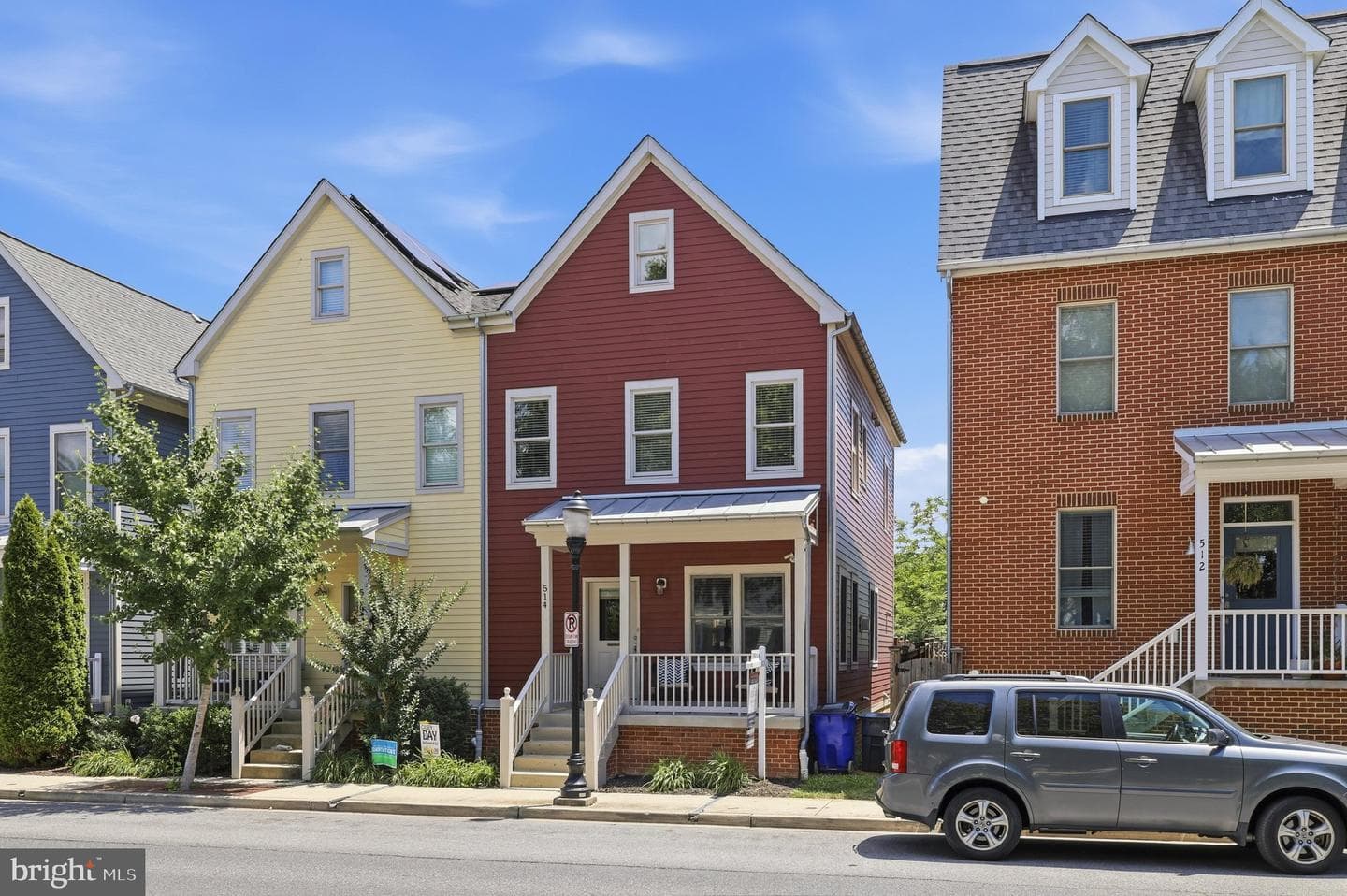 514 Bentz Street N photo 55