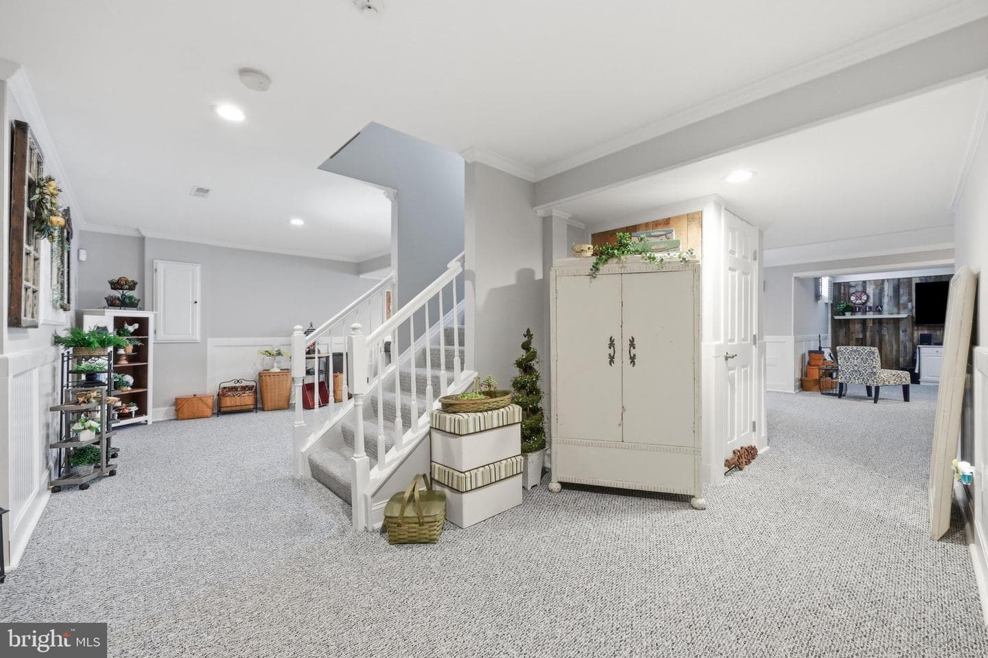 143 Polaris Drive photo 42