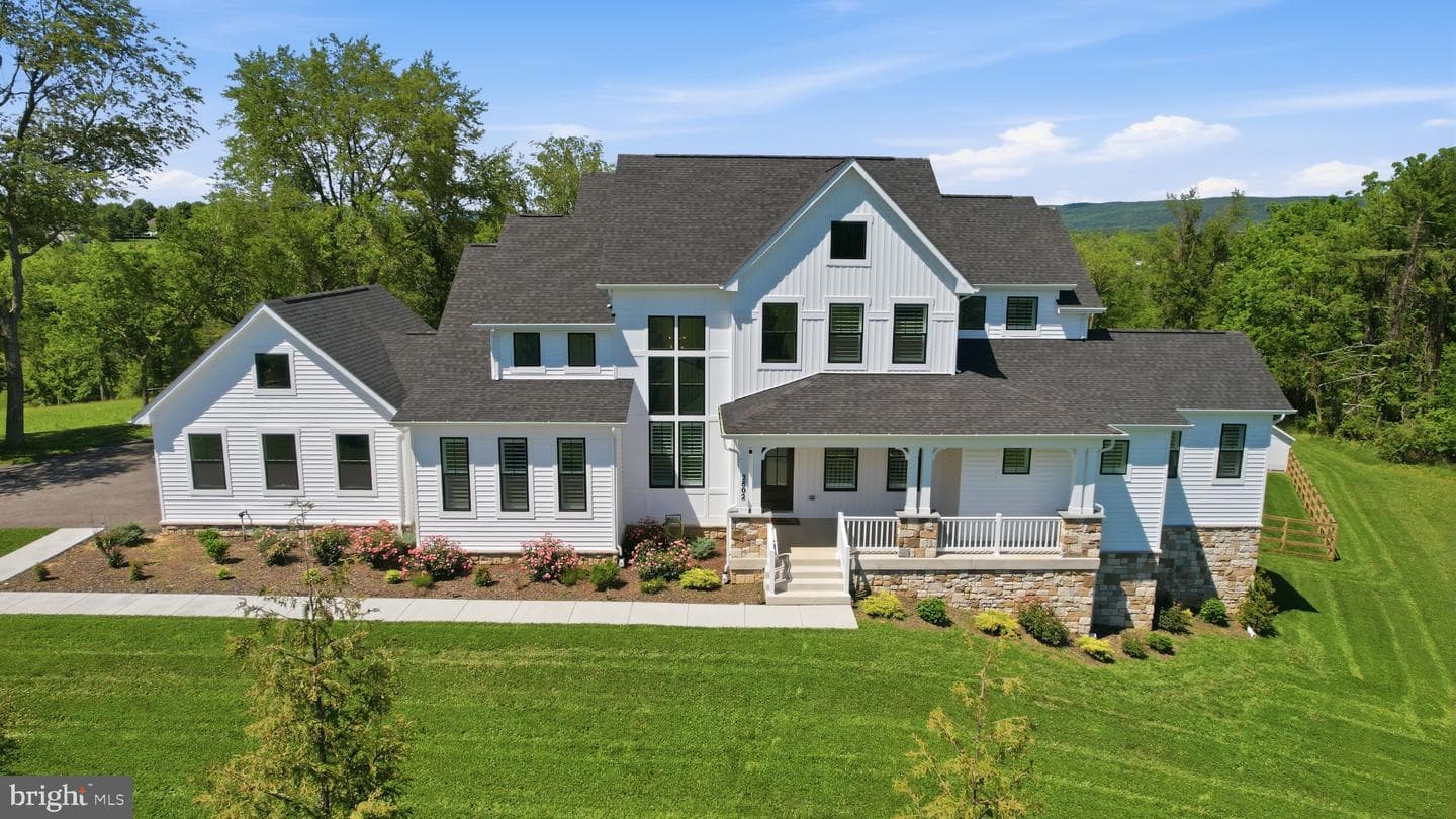 2802 Bidle Road, Middletown