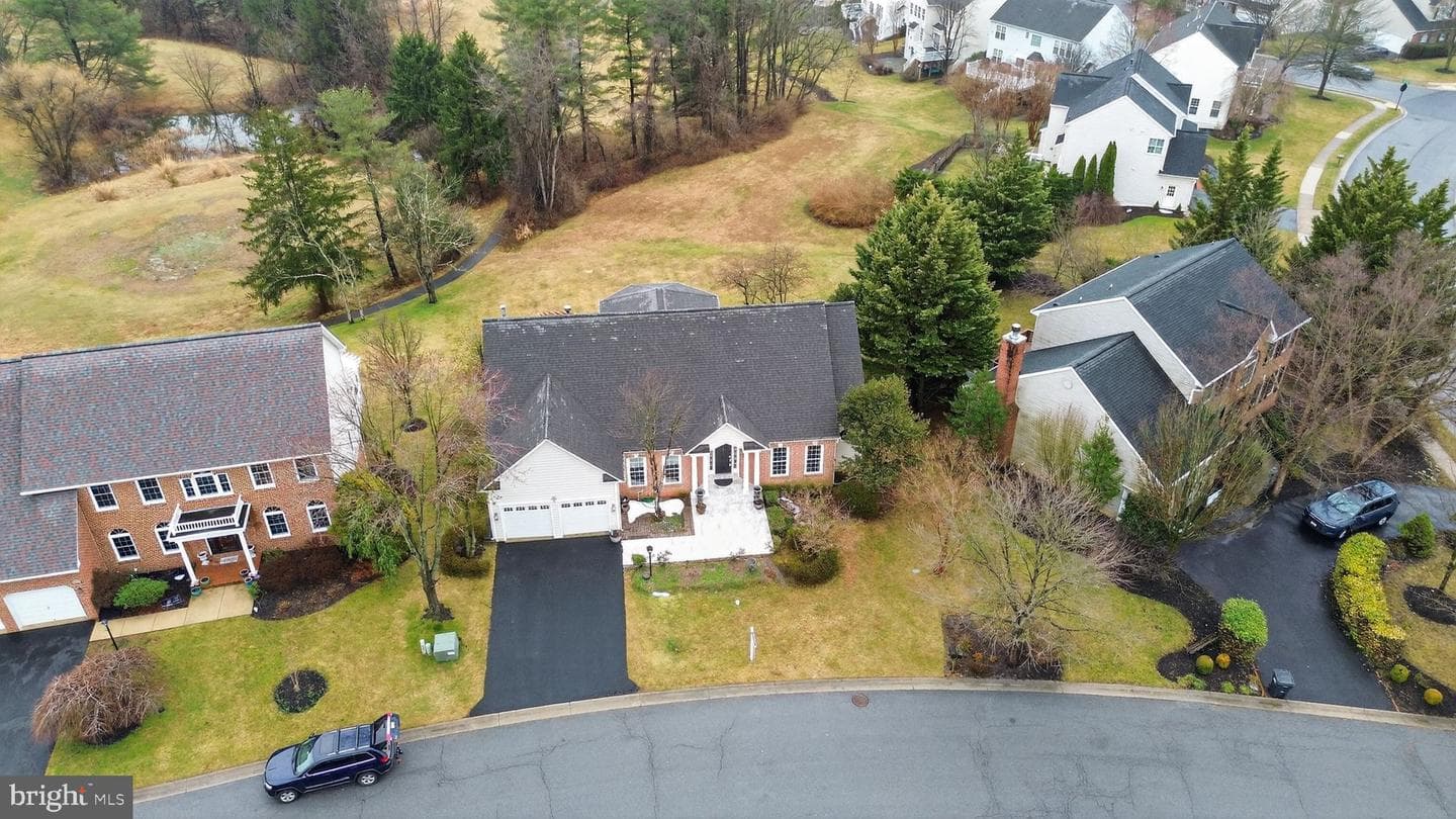 11103 Eagletrace Drive photo 5
