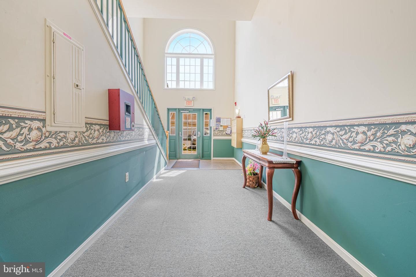 2503 Coleridge Drive #1b photo 3