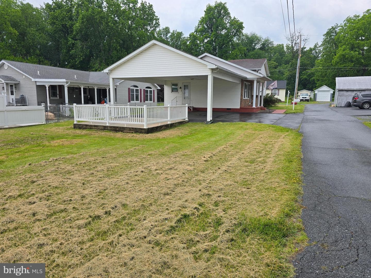 4 S Altamont Avenue photo 8