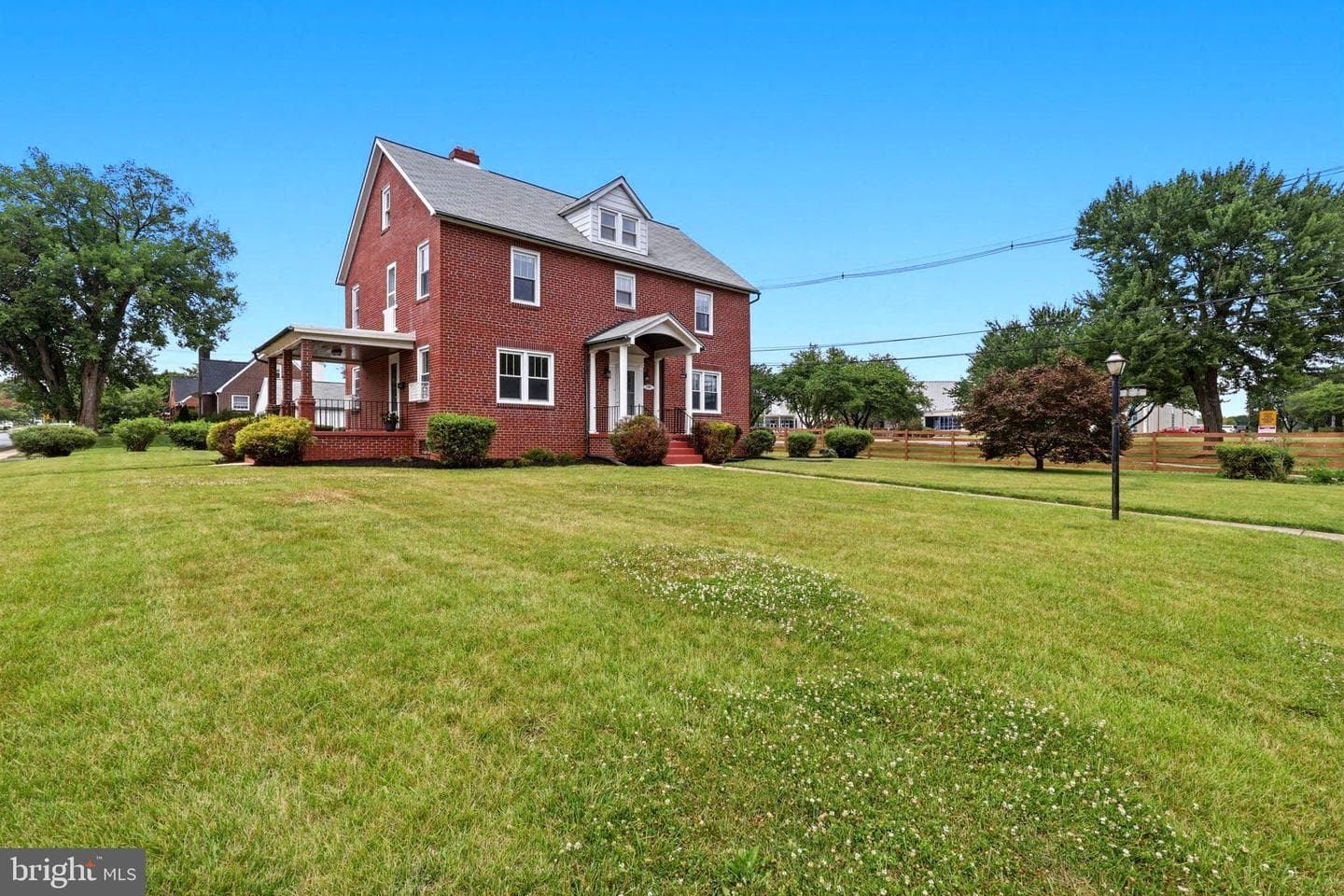 1401 N Market Street, Frederick