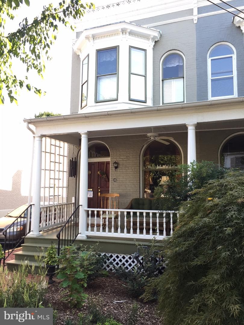 136 3rd Street E photo 3