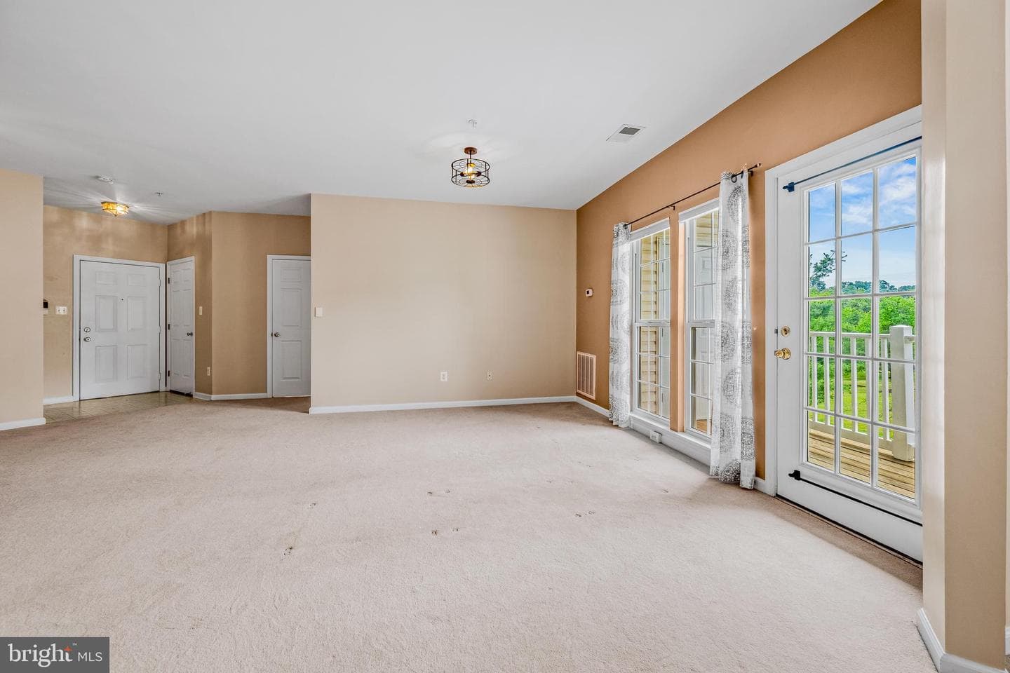 6220 Glen Valley Terrace #3g photo 9