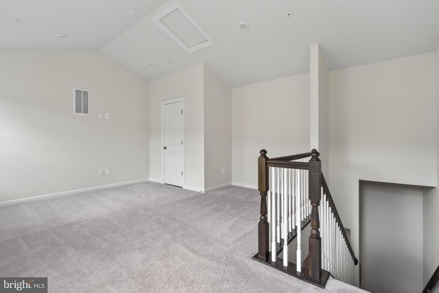 7120 Mchenry Mews photo 31