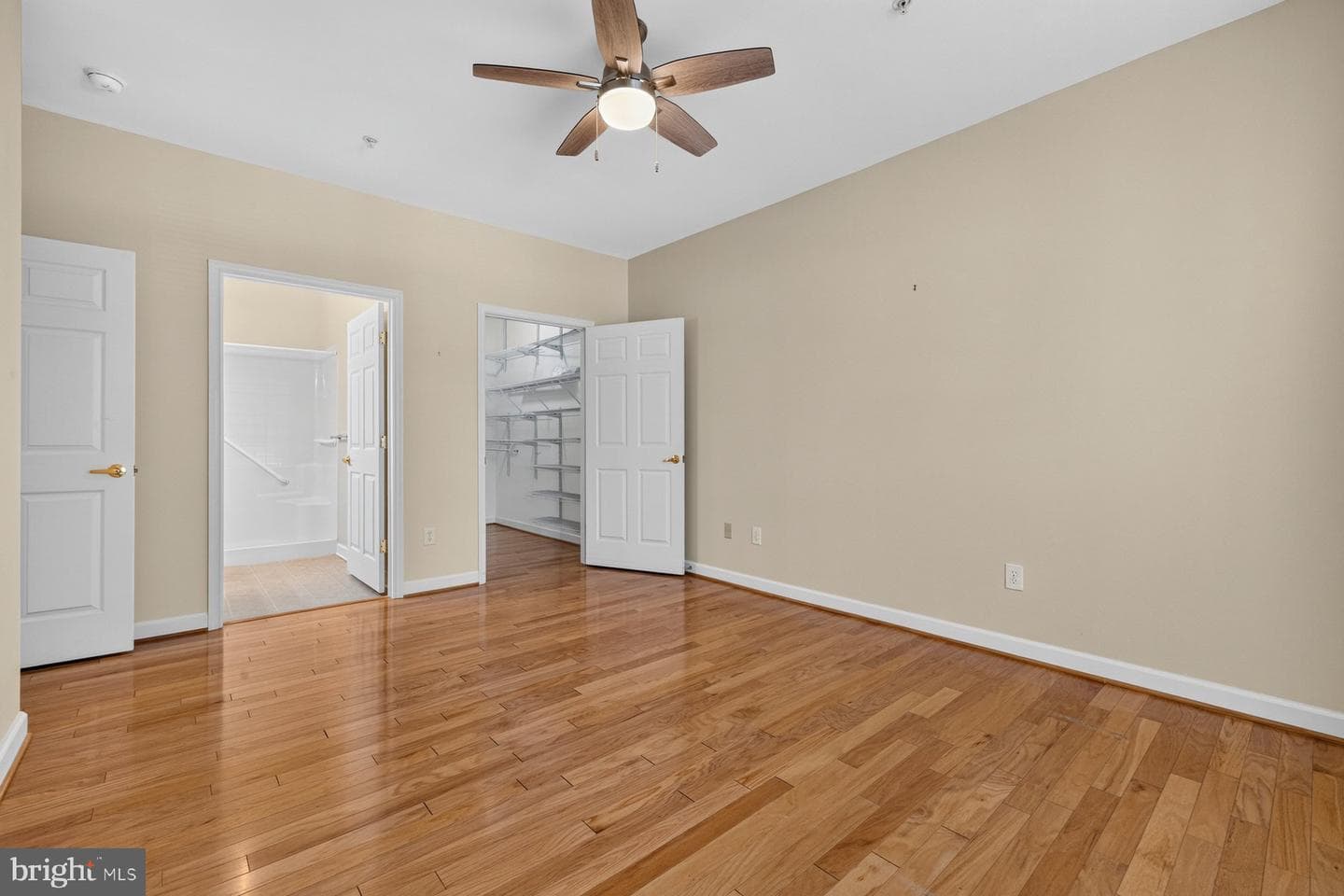 120 Burgess Hill Way #114 photo 18