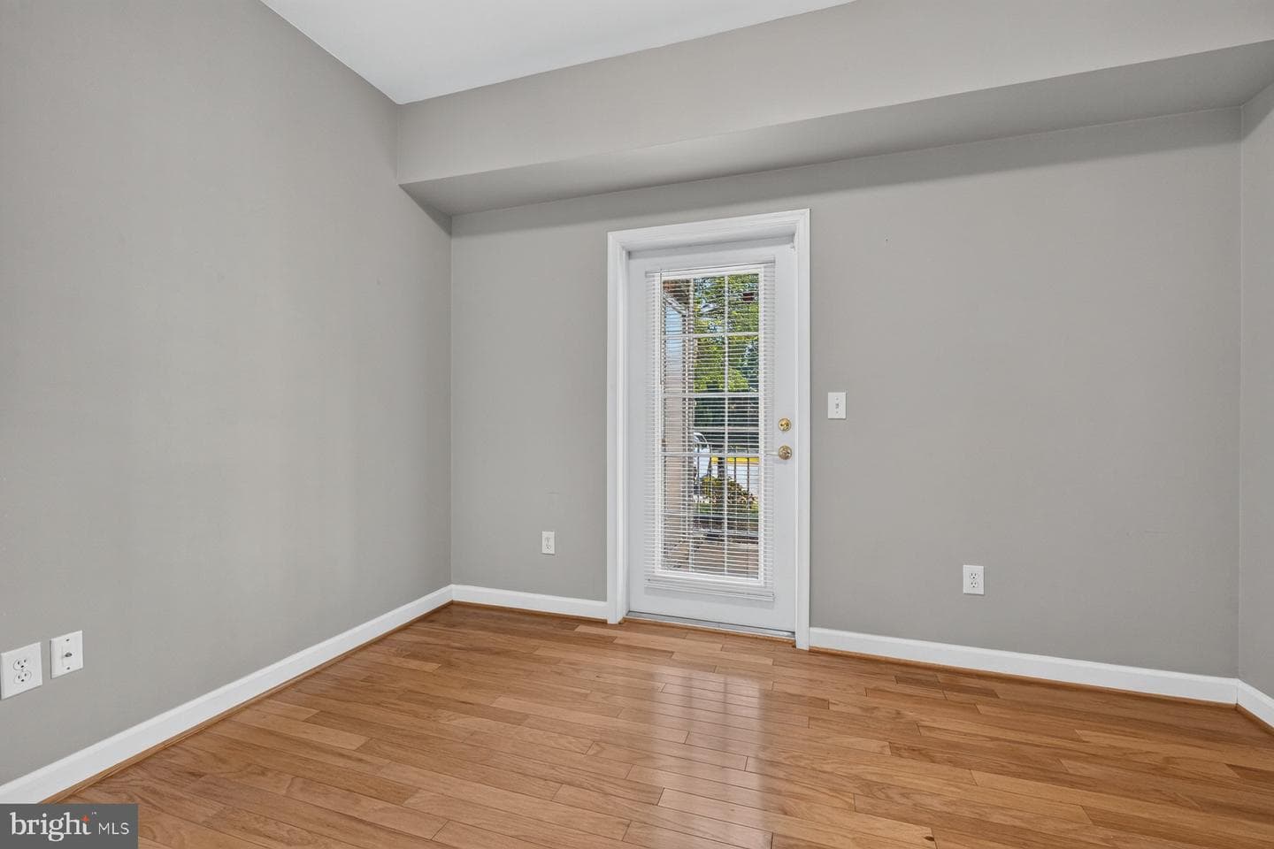120 Burgess Hill Way #114 photo 23