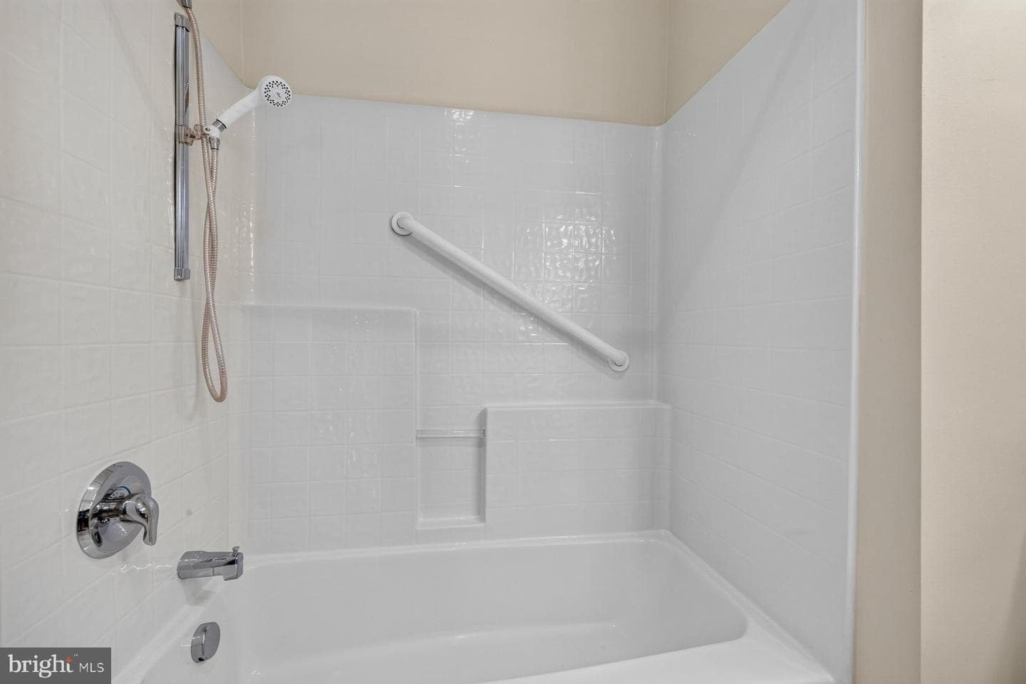 120 Burgess Hill Way #114 photo 28
