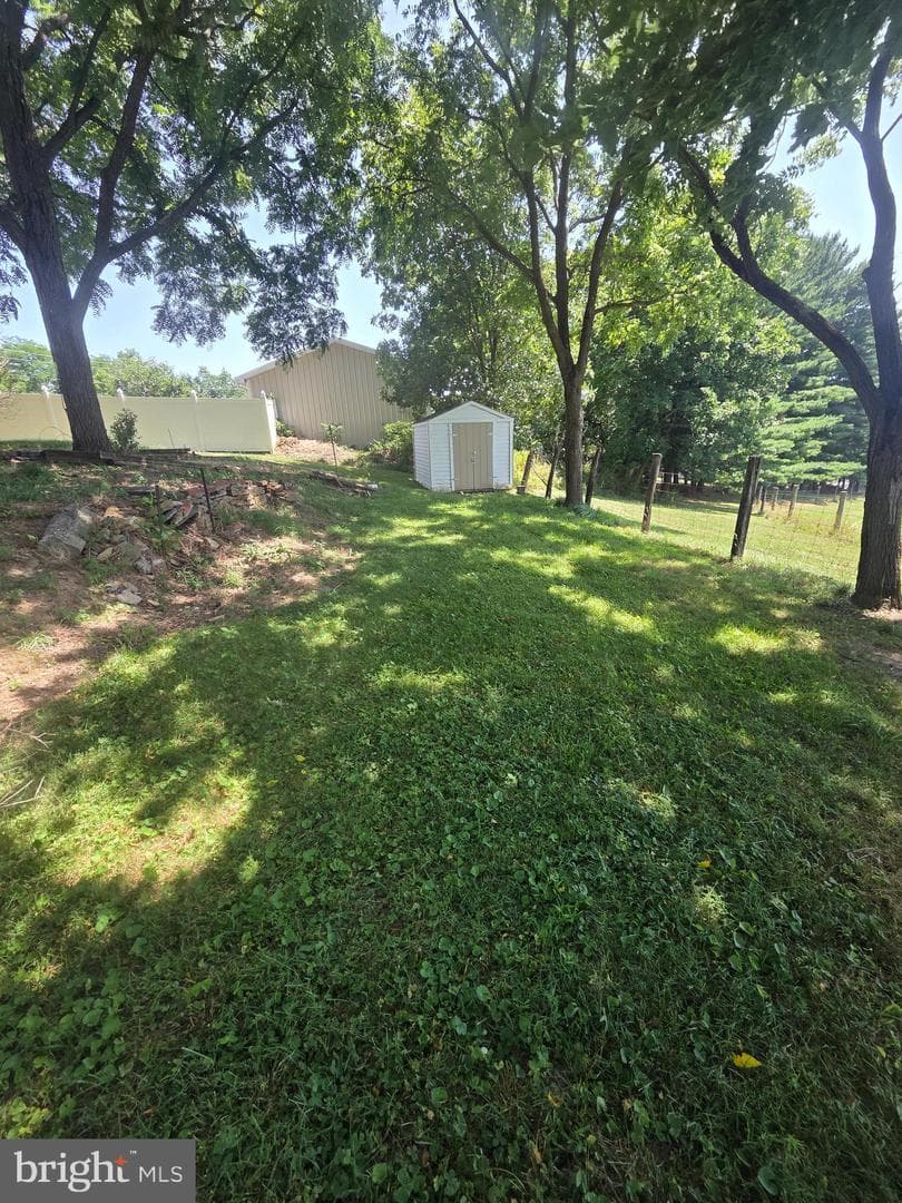 5928 Quinn Road photo 18