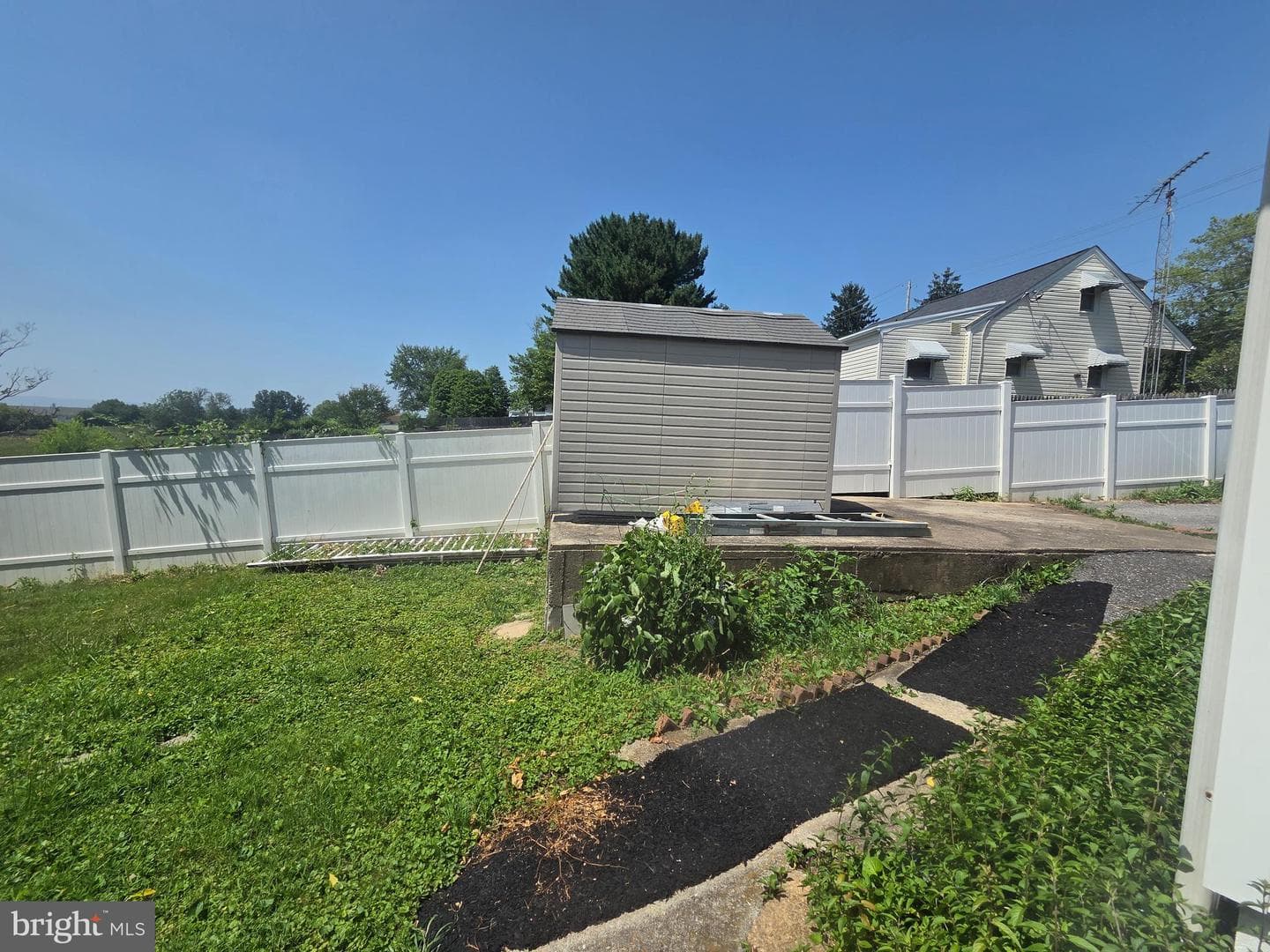 5928 Quinn Road photo 22