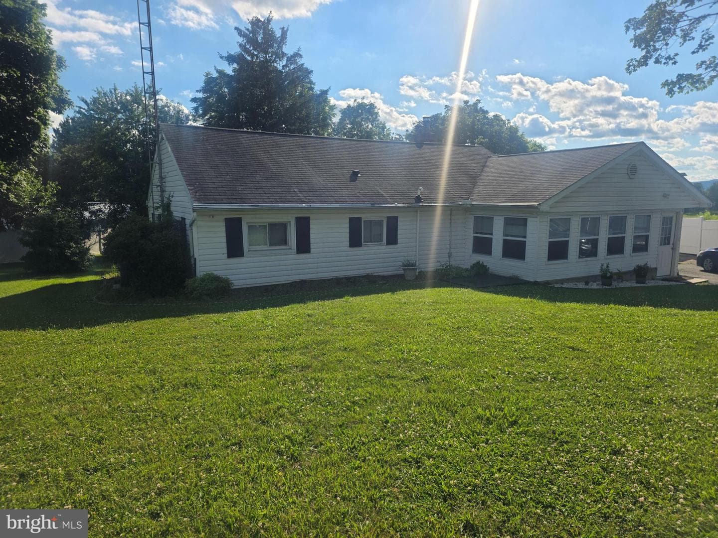 5928 Quinn Road photo 3