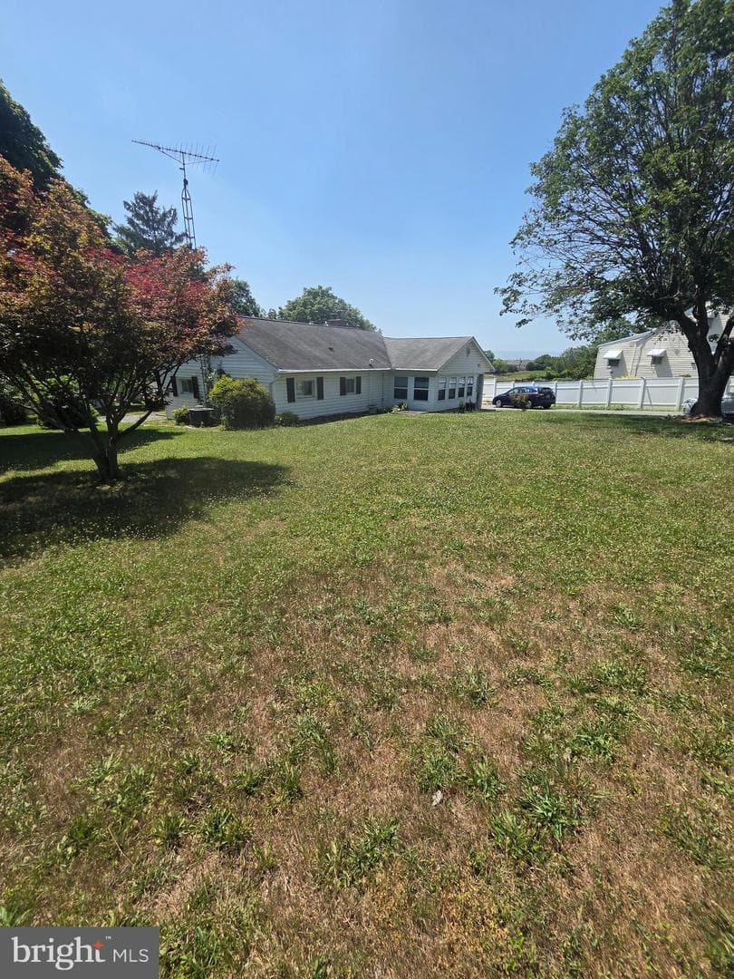 5928 Quinn Road photo 9