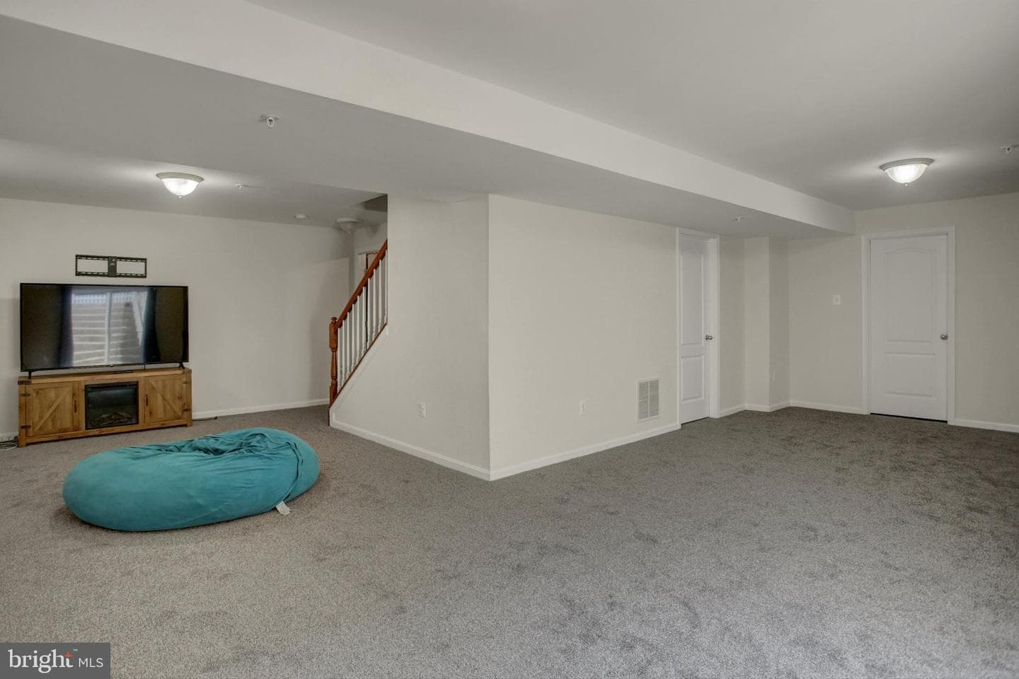 206 Polaris Court photo 36