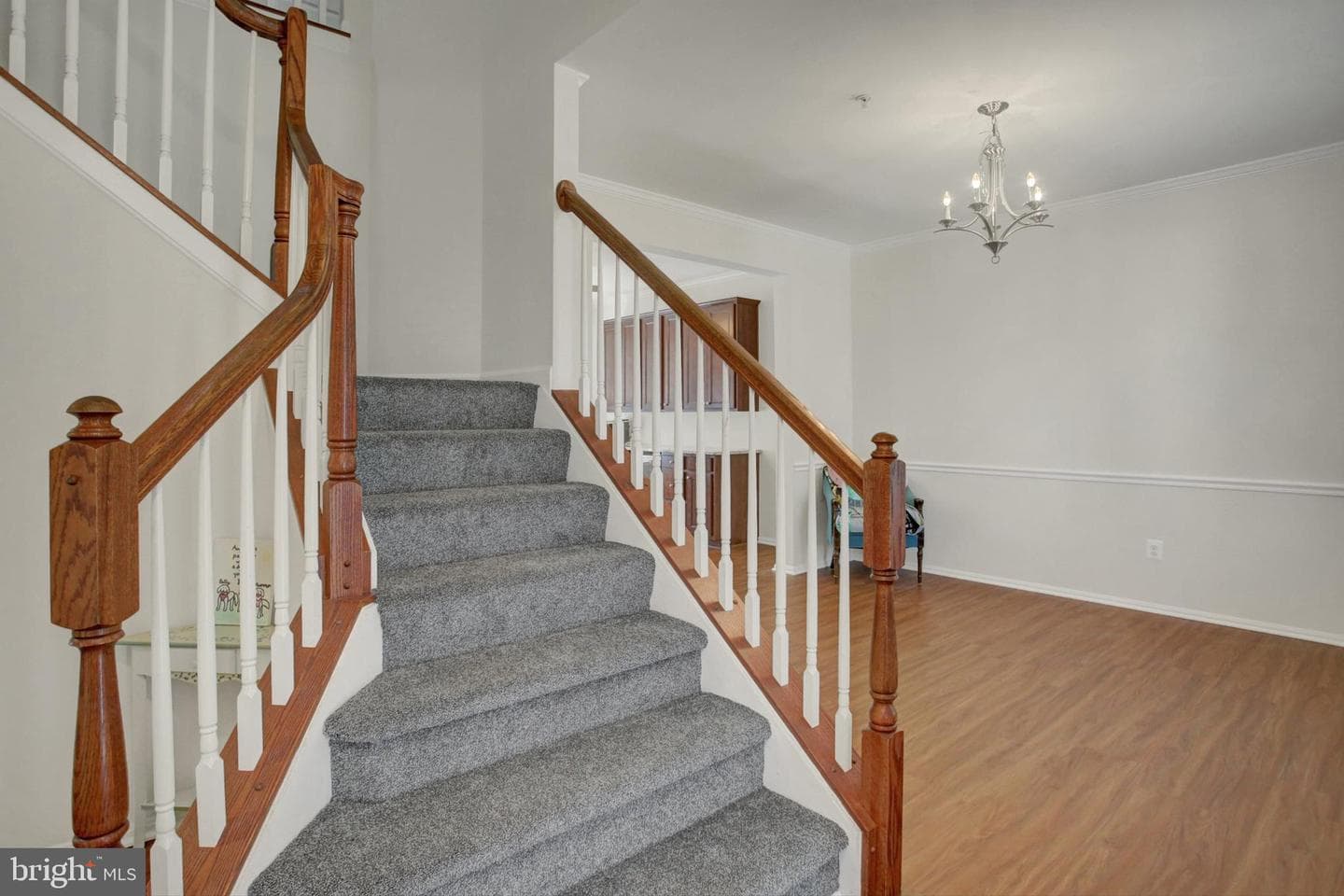 206 Polaris Court photo 4