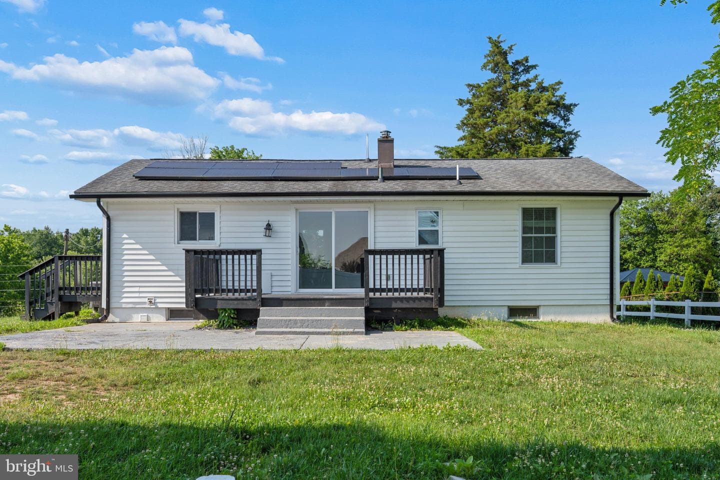 5941 Bartonsville Road photo 47