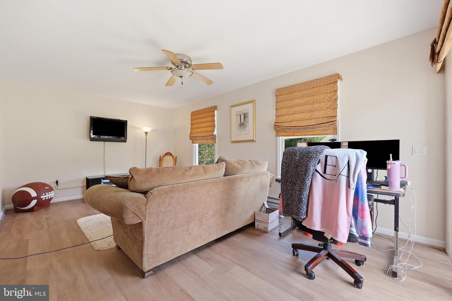 210 Bennett Court photo 17