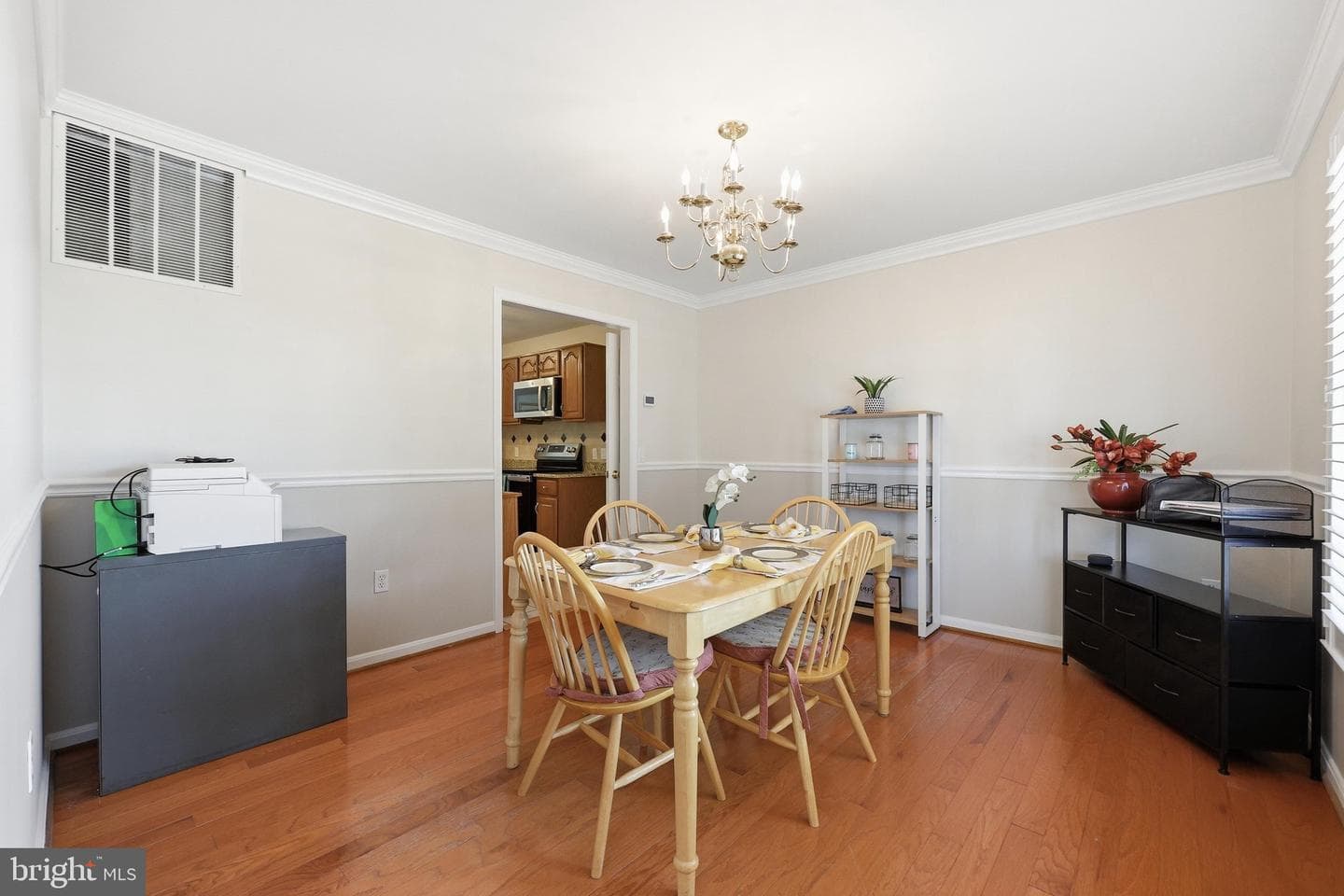 210 Bennett Court photo 7