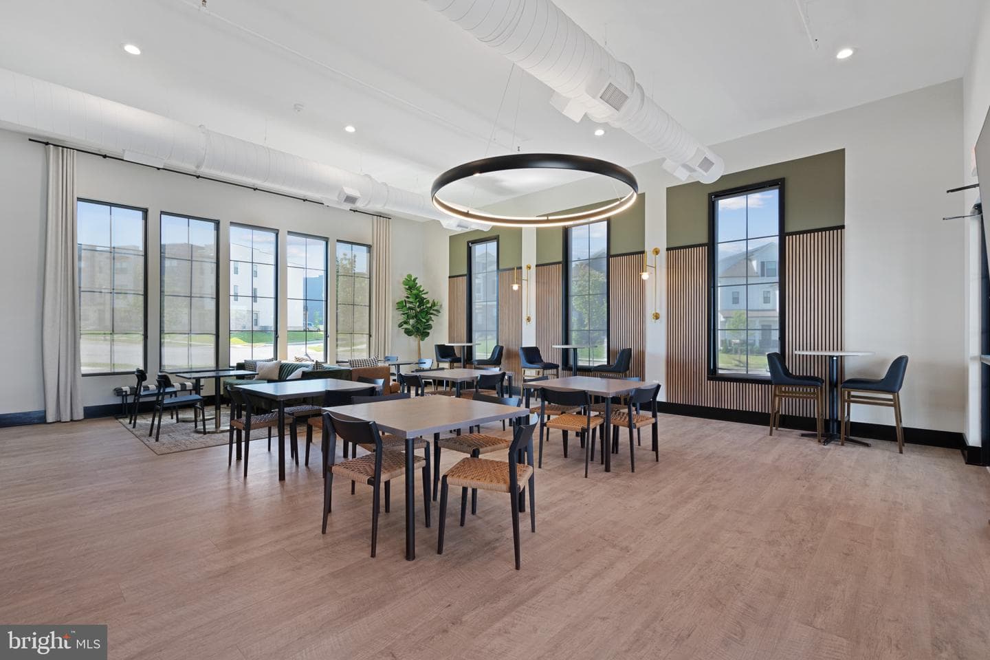 467 Ensemble Way photo 36