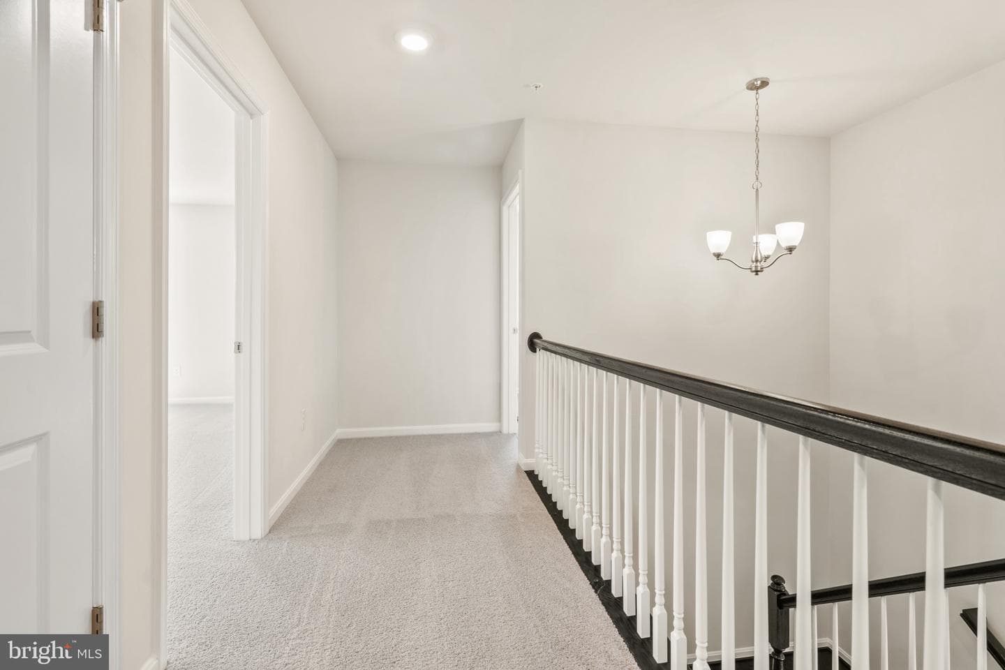 469 Ensemble Way photo 23