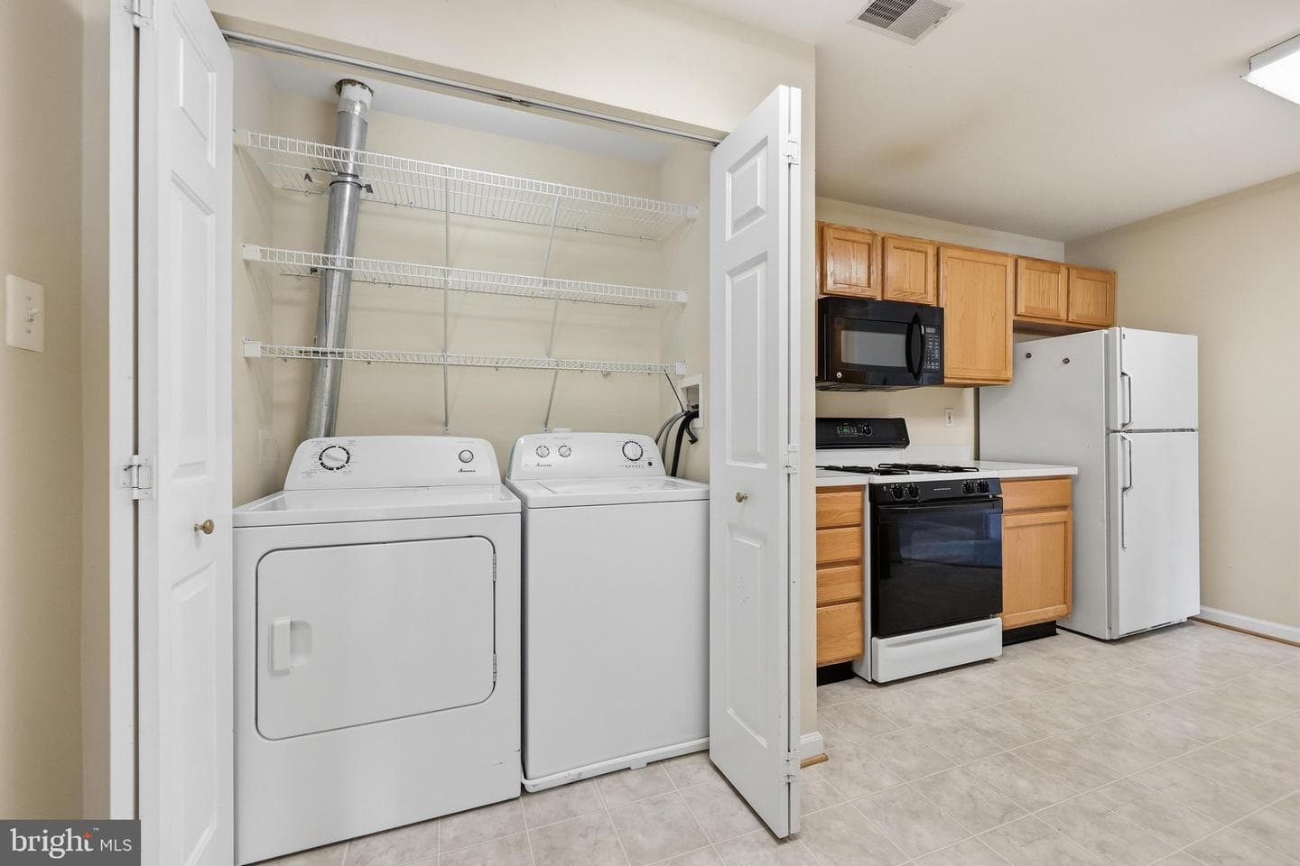 502 Leahy Court #2f photo 22