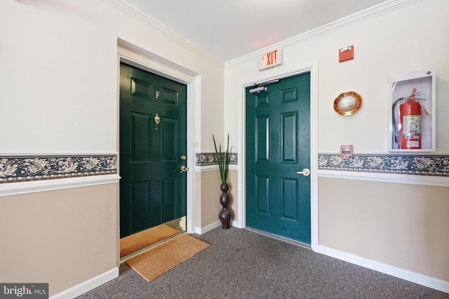 502 Leahy Court #2f photo 43